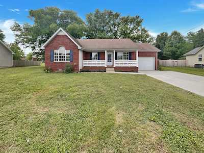 1906 Venada Trl Murfreesboro, TN 37128