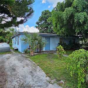 720 NW 33rd Ter Lauderhill, FL 33311