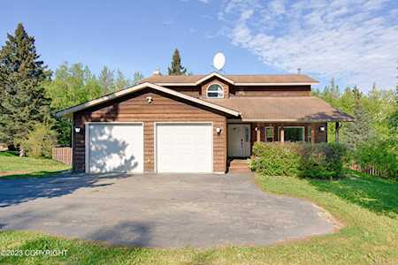14800 Terrace Ln Eagle River, AK 99577