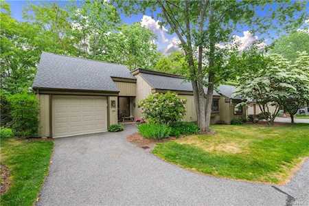 433 Heritage Hills #A Somers, NY 10589