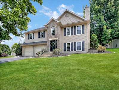 1826 Box Elder Rd Allentown, PA 18103