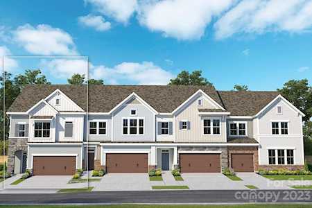 9047 Charles Francis Ln Cornelius, NC 28031