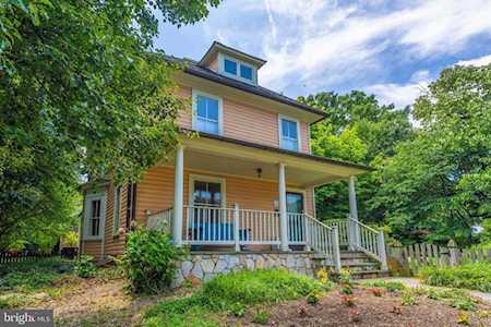 3108 6th St N Arlington, VA 22201