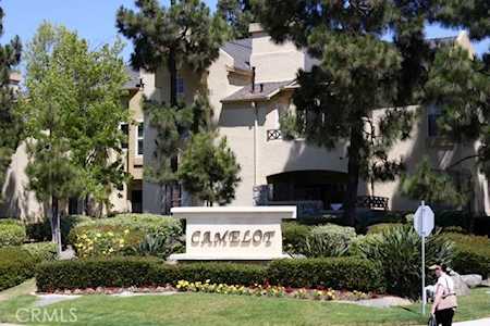 2015 Lakeridge Circle #102 Chula Vista, CA 91913