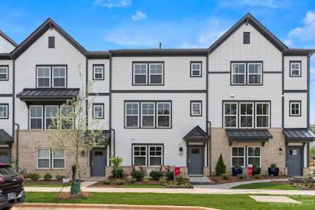 5021 Nestling Spring St Charlotte, NC 28205