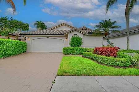 15974 Lomond Hills Trail Delray Beach, FL 33446