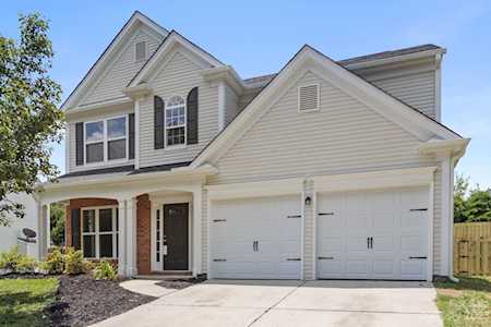 2836 Old Ironside Dr Charlotte, NC 28213