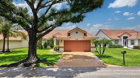 3805 Riverside Way Delray Beach, FL 33445