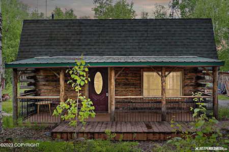1680 S Elizabeth Dr Wasilla, AK 99623