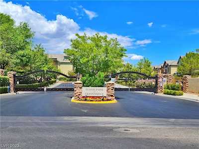9208 Tudor Park Place Las Vegas, NV 89145