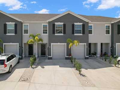 8616 Milestone Dr Sarasota, FL 34238