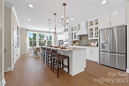 5037 Nestling Spring St Charlotte, NC 28205