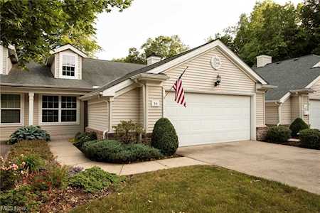 56 Community Dr Avon Lake, OH 44012