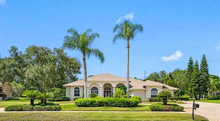 Cypress Run Homes and Villas For Sale | Tarpon Springs FL