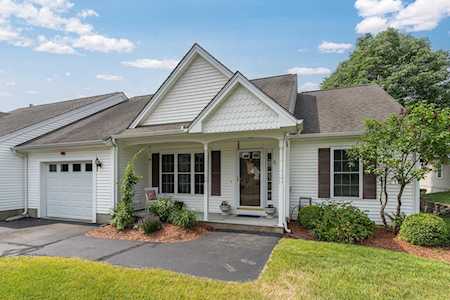 6 Halsey Ct #12 Litchfield, NH 03052