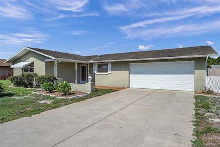 6732 Crossbow Ln New Port Richey, FL 34653