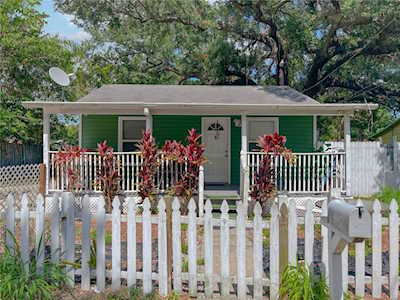 711 17th Street Ct E Bradenton, FL 34208