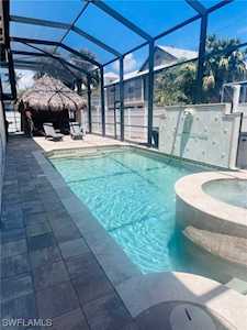 198-200 Anchorage St Fort Myers Beach, FL 33931