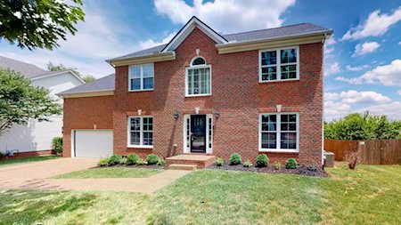 1402 Baileys Barn Ct Spring Hill, TN 37174