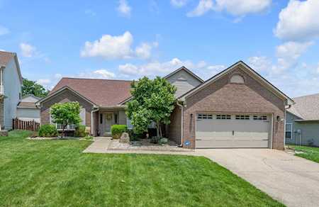 2705 Suzanne Circle Lexington, KY 40511