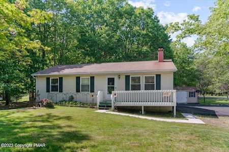 105 Aspen Rd Albrightsville, PA 18210