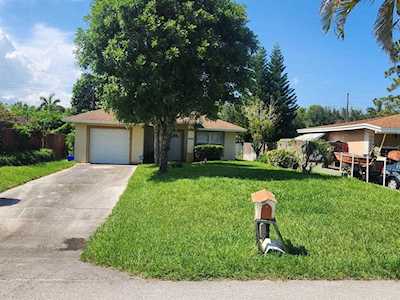 5143 Adams Road Delray Beach, FL 33484