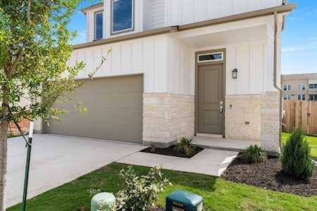 17303 Emperador DR Pflugerville, TX 78664