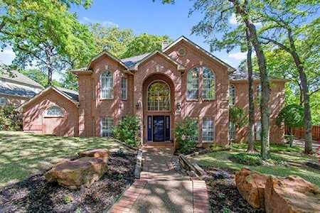 3104 Joyce Way Grapevine, TX 76051