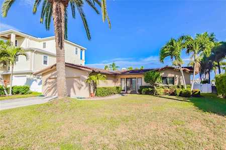 320 Bath Club Blvd N North Redington Beach, FL 33708