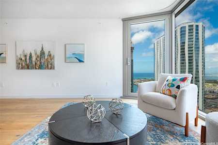 1001 Queen Street #2503 Honolulu, HI 96814