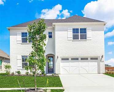 120 Observation Drive W Aledo, TX 76008