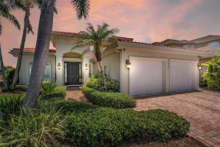 17057 Dolphin Dr North Redington Beach, FL 33708