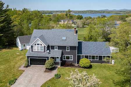 5 Ledge Rd South Thomaston, ME 04858