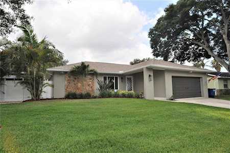 2781 Tasha Dr Clearwater, FL 33761