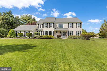1407 Westgate Dr Phoenixville, PA 19460