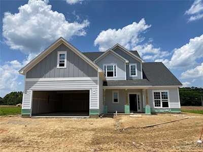3826 Dahlia Dr Harrisburg, NC 28075