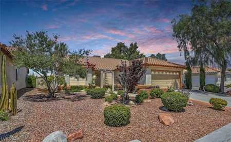2675 Holy Cross Dr Las Vegas, NV 89156