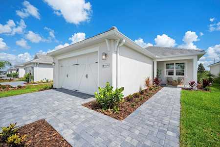 8109 Sternway Rd Sarasota, FL 34240