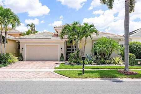 4137 NW Briarcliff Circle Boca Raton, FL 33496