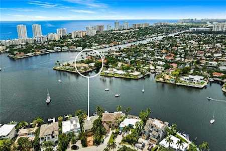 2520 SE 7th Dr Pompano Beach, FL 33062