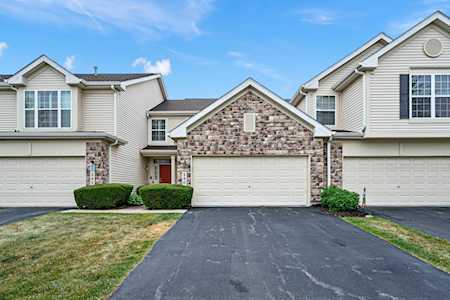 2408 Georgetown Circle Aurora, IL 60503