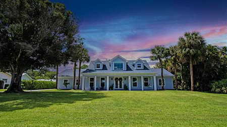 8805 SE Alabama Place Hobe Sound, FL 33455