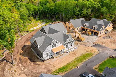 30 Webster (6 Hickory Hill) #6 Beverly, MA 01915
