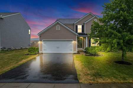 1221 Mastell Drive Reynoldsburg, OH 43068