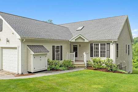 53 William Onthank Lane #53 Southborough, MA 01772