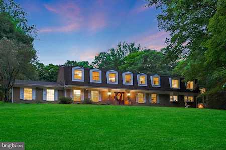 10808 Shadow Ln Fairfax Station, VA 22039