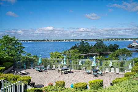 29 Bullocks Point Ave #3 /5A East Providence, RI 02915