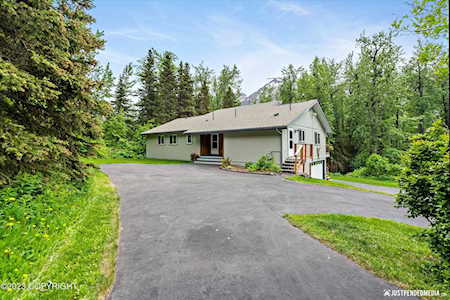 32540 Eagle River Rd Eagle River, AK 99577