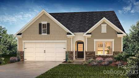 3721 Stanley Creek Dr Mount Holly, NC 28120