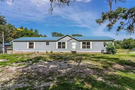 3401 Stanley Rd Plant City, FL 33565